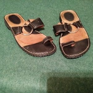 BORN sandals